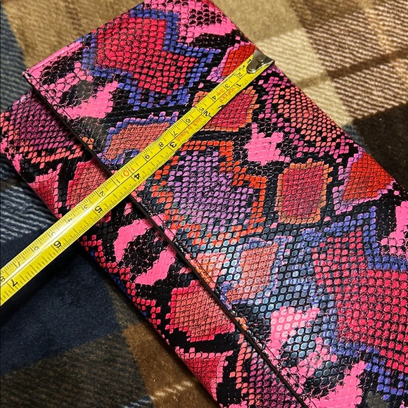 Liliana Pink and Blue Snake Print Clutch - Picture 7 of 9